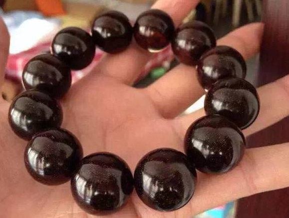 金星小叶紫檀鉴别方法，小叶紫檀金星真假鉴别大揭秘