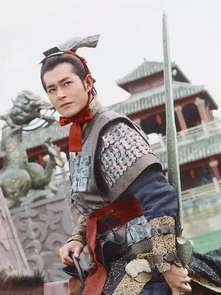 古天乐版神雕侠侣演员表，神雕侠侣古天乐版演员表（《神雕侠侣》播出26年）