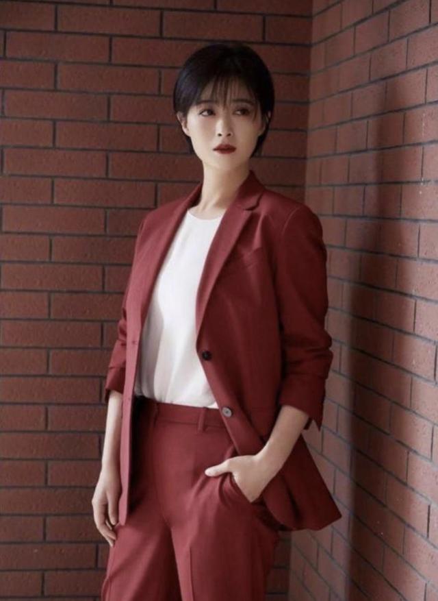 富态的女人是什么气质，说女人富态是什么意思（微富态的女人最显气质）