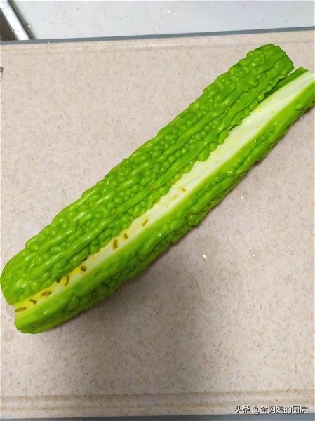 凉拌炒鸡蛋什么意思，是不是凉拌炒鸡蛋（夏季里的必吃菜）