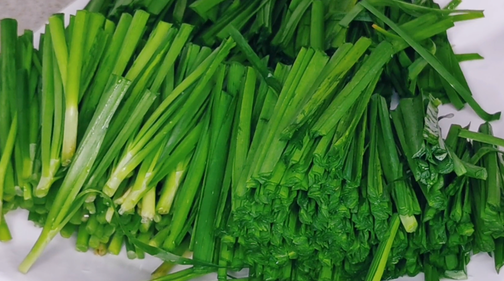 圖片[2]-【涼拌韭菜】做法步驟圖 教你一個鮮嫩吃法 一大盤不夠吃-起舞食譜網