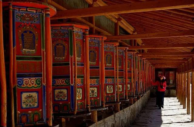 六大格鲁派佛教排名，藏传佛教格鲁派六大寺院的传说