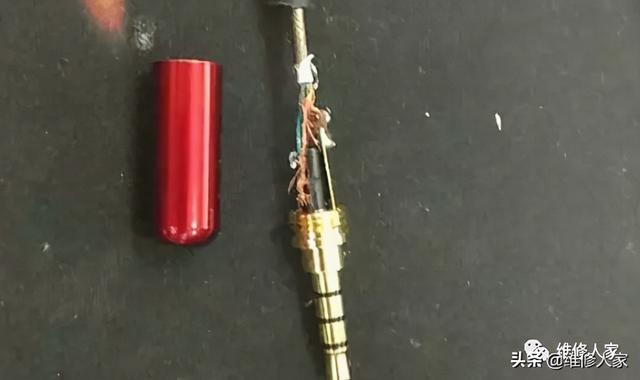 线控耳机如何接线的，线控耳机如何接电话（耳机的接线原理及焊接操作）