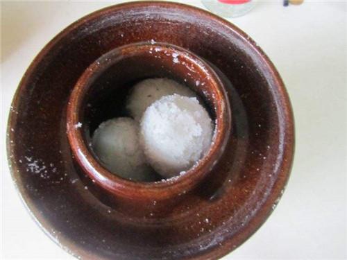 如何腌制咸鸭蛋，怎么腌咸鸭蛋（11种咸蛋腌制方法）