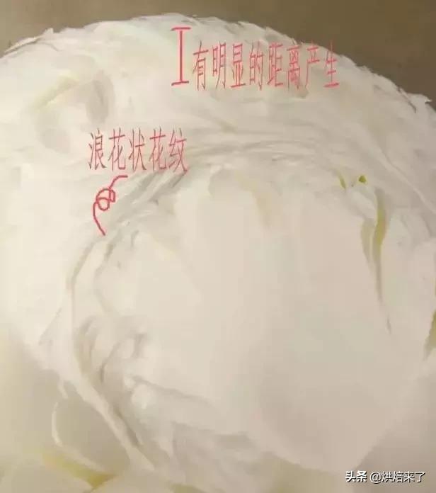  动物奶油怎么打发，手工淡奶油打发教程（奶油受不了~~夏季奶油打法的问题与技巧） 