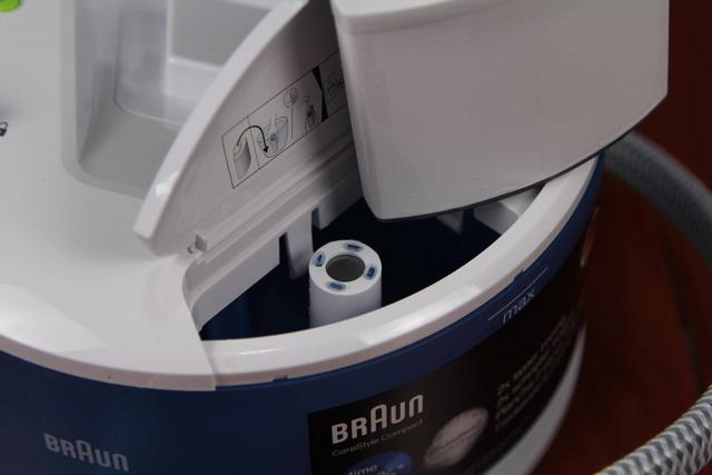 如何正确使用蒸汽电熨斗，电蒸汽熨斗怎么使用（一键熨烫蒸汽熨斗了解下）