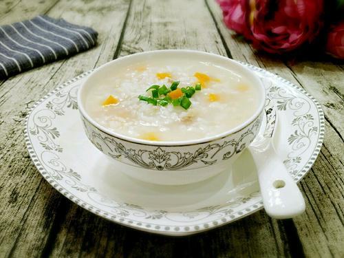 砂锅粥的做法大全，砂锅粥好喝攻略！（潮汕砂锅粥、胡萝卜肉末粥、莲子银耳粥的简单做法）