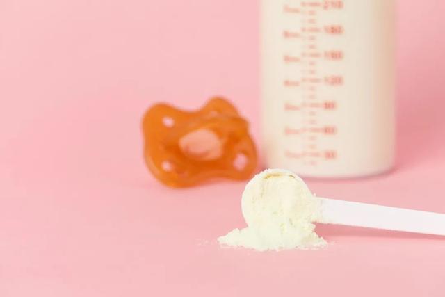 爱羽乐奶粉怎么样，爱羽乐官网（这些品牌的奶粉可以放心大胆地闭眼入）