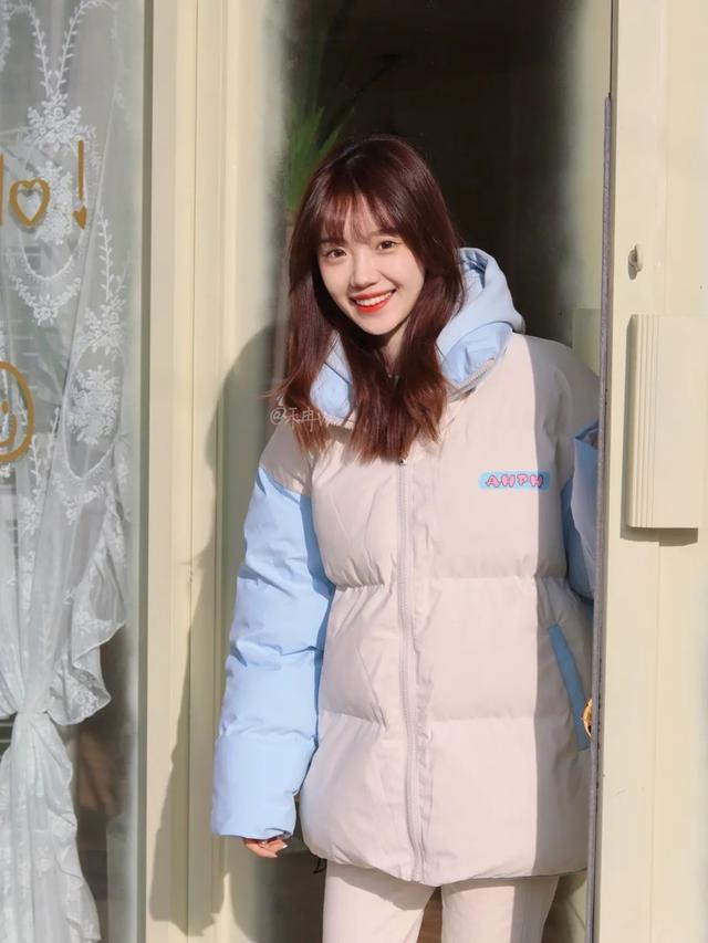 矮个子服装搭配图片，矮个子女生成熟穿搭（小个子照着穿美爆整个冬天）