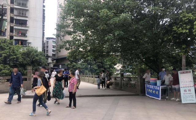 英语基础入门，英语基础入门自学软件免费（小区门口扫码领礼品）