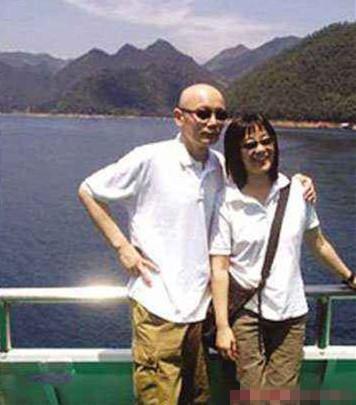 葛优的老婆是谁，葛优个人资料（葛优罕见携老婆现身）