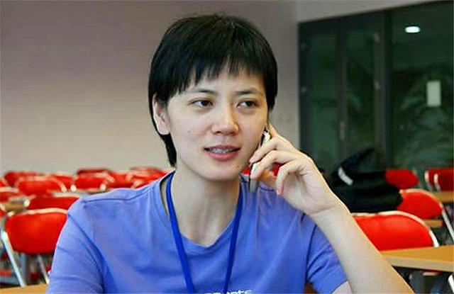 沈冰丈夫照片，沈冰的人生经历是怎样的?为什么网友替她遗憾（从天之骄女到锒铛入狱）