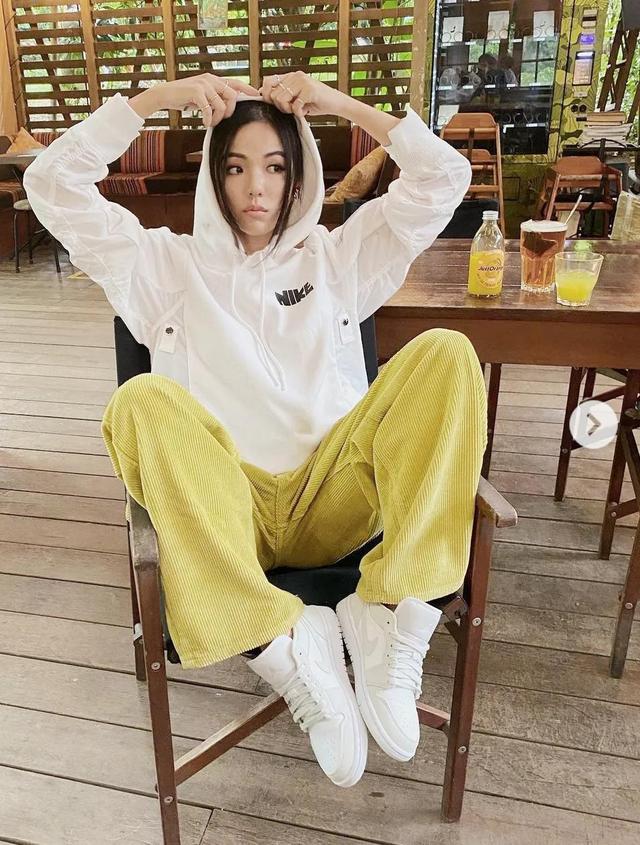 黄奶油是什么，安佳奶油是什么奶油（温温柔柔的奶油黄）