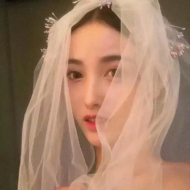 失恋女头，微信头像，失恋女头（失恋的人最怕失眠）