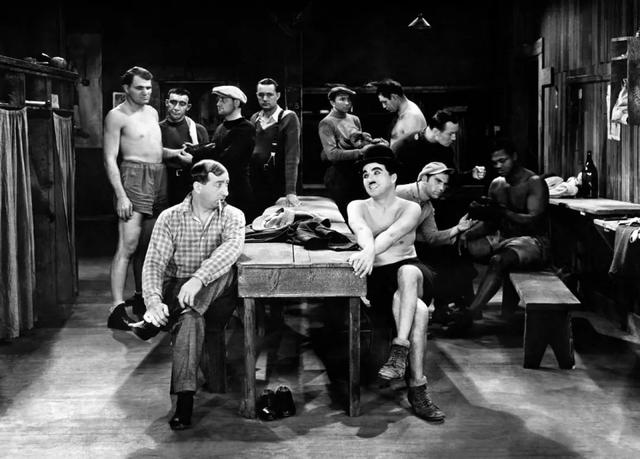 第一部有声电影是1972年的哪一部，第一部有声电影叫什么（《城市之光》：告别默片时代）