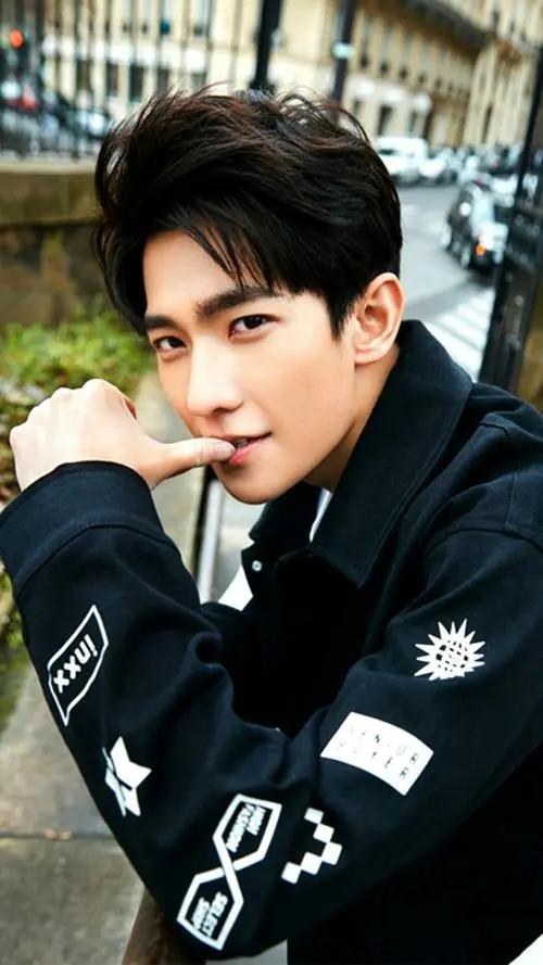 唐人影视旗下艺人名单，唐人影视旗下艺人排名（欢瑞世纪为什么和唐人一样留不住人）