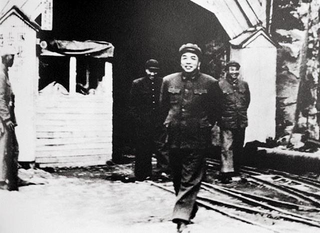 副团级转业什么级别，副师长转业是什么级别（刘少奇和彭德怀为何都提到此人）