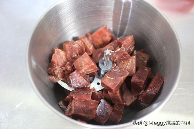 立秋为什么吃饺子，立秋为什么吃水饺（这馅怎么也得吃几回）