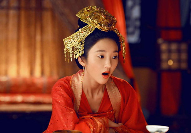 若不是唐艺昕宣布怀孕,我都忘记她是祺贵人和影视两版田灵儿呢