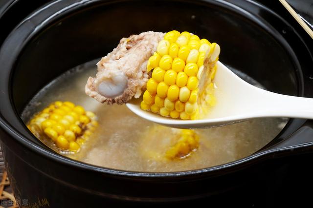 赤豆煲猪横脷汤的做法，猪横脷煲粉葛赤小豆（看似是随便就能搭配出的好滋味）