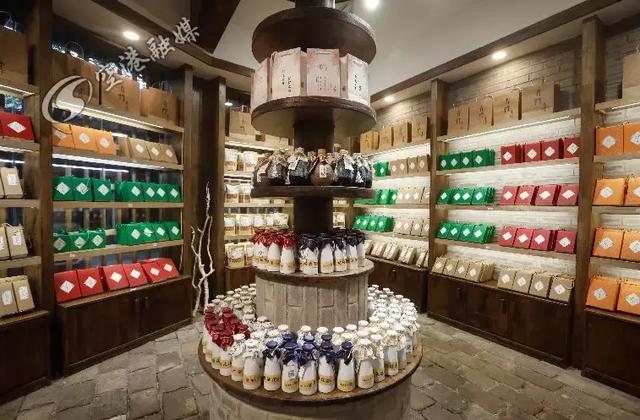 黄龙溪在哪里，黄龙溪的黄龙溪谷（市井印象馆......这个周末走起）