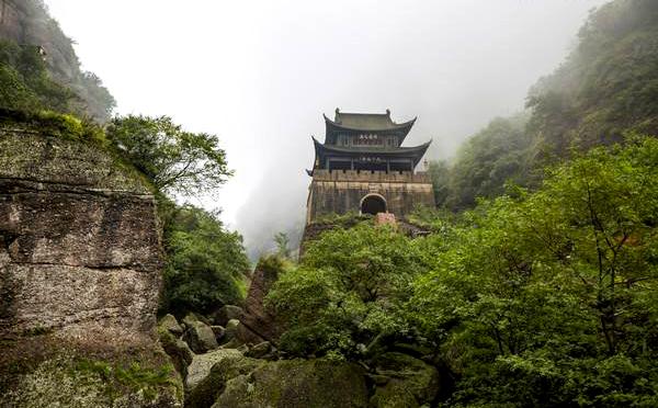 粜米的反义词是，籴米的反义词（《说文》的“连篆字为句”体例）