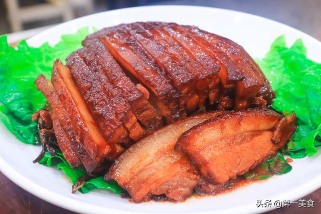 扣碗排骨的做法，排骨扣碗的家常做法（这才是扣肉的地道做法）