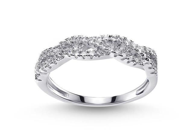 玫瑰金是什么颜色，玫瑰金是什么金（应该选择玫瑰金还是铂金）