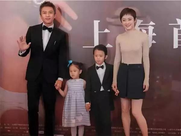 孙俪儿子照片，邓超孙俪儿子照片（邓超孙俪9岁儿子颜值逆天在日本迅速走红）