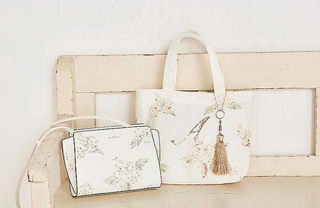 elle包包是什么档次，elle包包属于什么档次（初春必买的几款包包）