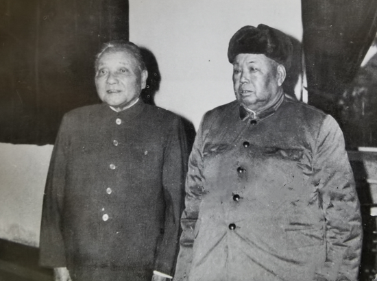 许世友简历，许世友简历和一些他的小故事（为何邓小平指示不准开追悼会不准立碑）