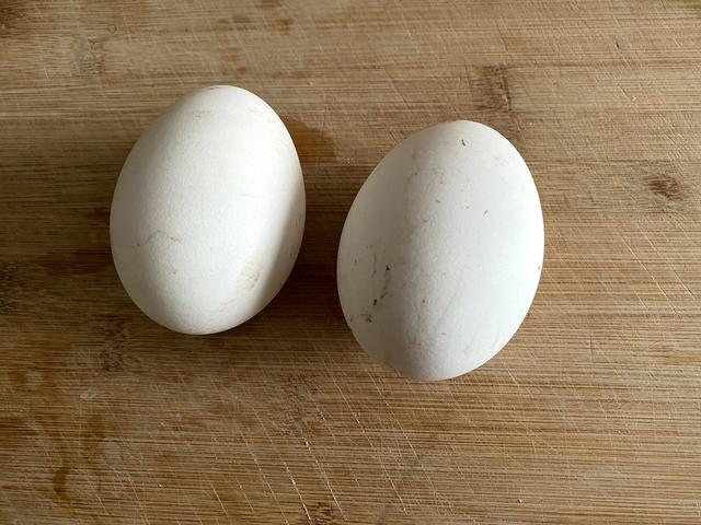 腌咸鸭蛋的方法，好吃咸鸭蛋的4种腌制方法（保证个个流油起沙）