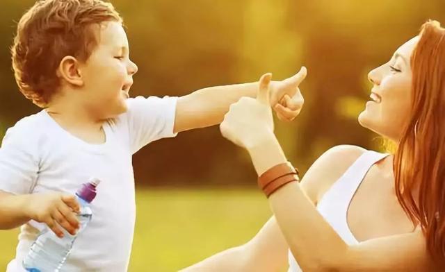 龙应台经典语录，为什么龙应台的书不让卖了（龙应台深入人心的经典语录）