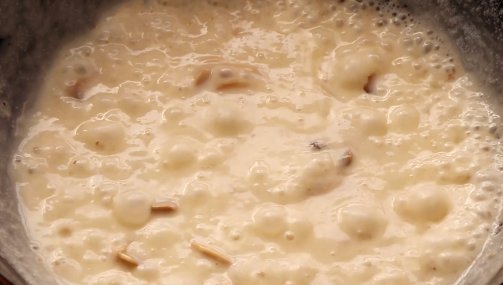 圖片[5]-【奶油蘑菇湯】做法步驟圖 奶香濃郁 家人特愛吃-起舞食譜網(wǎng)