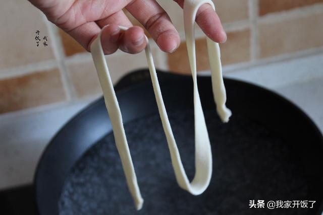 宽面条怎么做好吃，怎样做出好吃的宽面（跟黄磊学做大碗宽面）