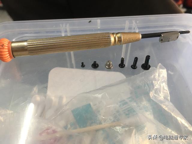 电脑清灰怎么清，电脑清灰的好处（笔记本电脑清灰的一些知识介绍）