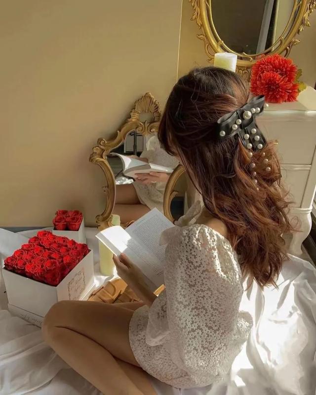 什么发型显脸小显年轻，适合瘦脸的发型（简单易打理的4款发型）