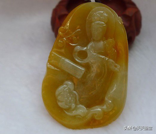 翡翠观音的寓意是什么，翡翠观音的寓意和佩戴的好处（史上最全翡翠观音种类大全）