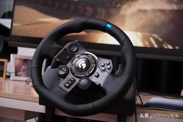 罗技游戏方向盘怎么样，TRUEFORCE力反馈方向盘