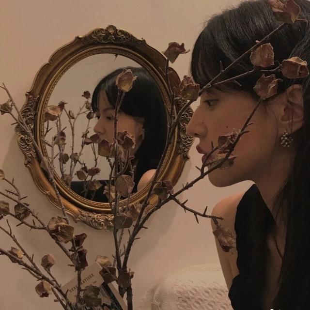 【优质/男】左灯右行，微信头像，【优质/男】左灯右行（我爱你有种左灯右行的冲突）