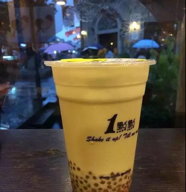 一点点奶茶店是怎么加盟的，怎么加盟一点点奶茶店（一点点奶茶官方加盟公布）