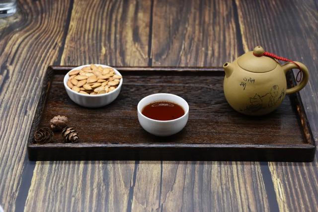 关于谷雨的简单介绍，关于谷雨的简单介绍20字（二十四节气之谷雨）