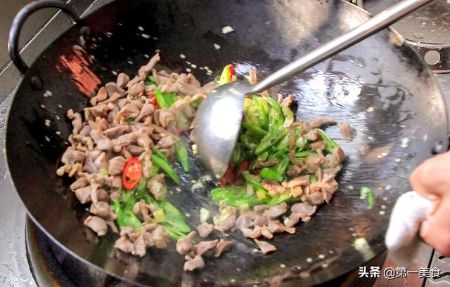鸡胗怎么洗，鸡胗怎么洗鸡胗（炒鸡胗别急着焯水）