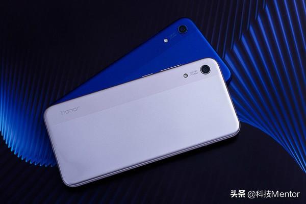 荣耀畅玩8a所有功能，荣耀首发畅玩8A：主打大音量