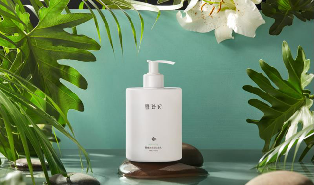 雪玲妃洗面奶怎么样，什么洗面奶最好用排行第一（你们在用的雪玲妃氨基酸洗面奶）