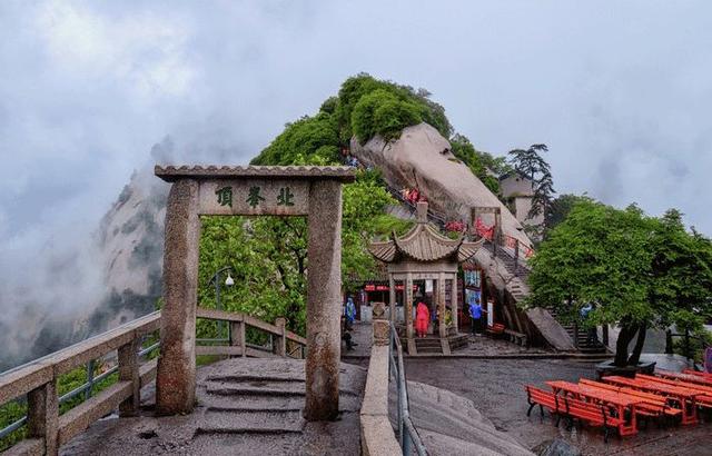 华山主要的旅游景点都有哪些，华山主要景点介绍（华山必去的几个景点知道吗）