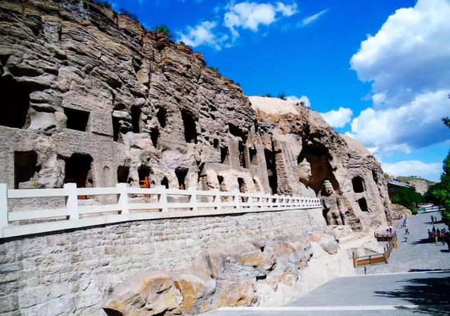 山西著名旅游景点，山西五台山旅游（山西最值得去的十大景点）