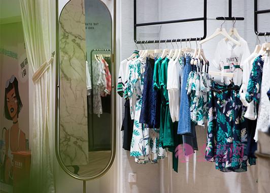 季候风女装什么档次，季候风女装2021秋（深圳十大女装品牌有哪些）