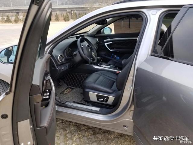 一条竖杠是什么车，一条竖线是什么车（即将破万，哑光灰WEY）