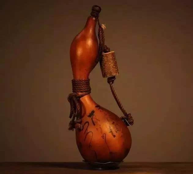 葫芦怎么盘玩包浆，把玩葫芦多久能包浆（文玩葫芦轻松盘出枣红色）